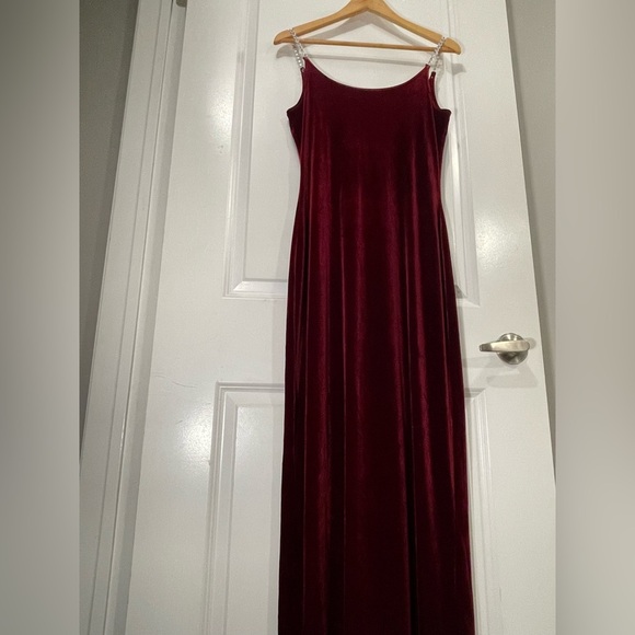 Red floor length velour dress M Studio Vintage Size S M - Picture 4 of 15